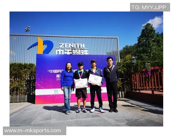 实时新闻南京网球队进攻体系解析网球战术的创新与应用探讨